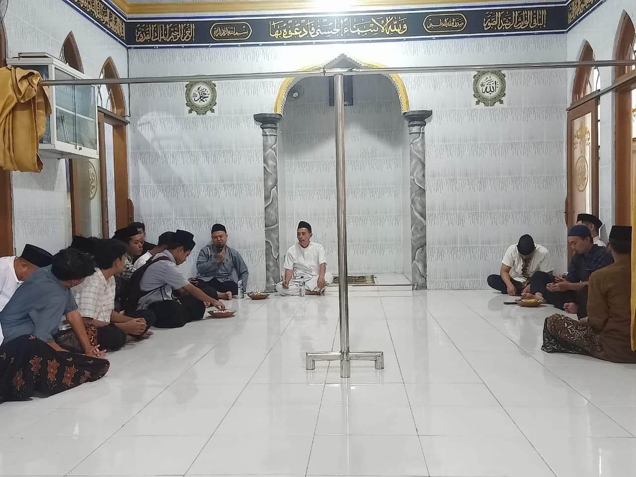Kegiatan Khotmil Qur'an dan Istighatsah SMKPRO